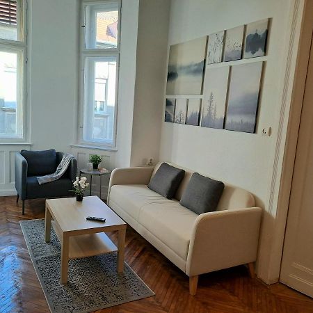Emerald Apartment بودابست المظهر الخارجي الصورة