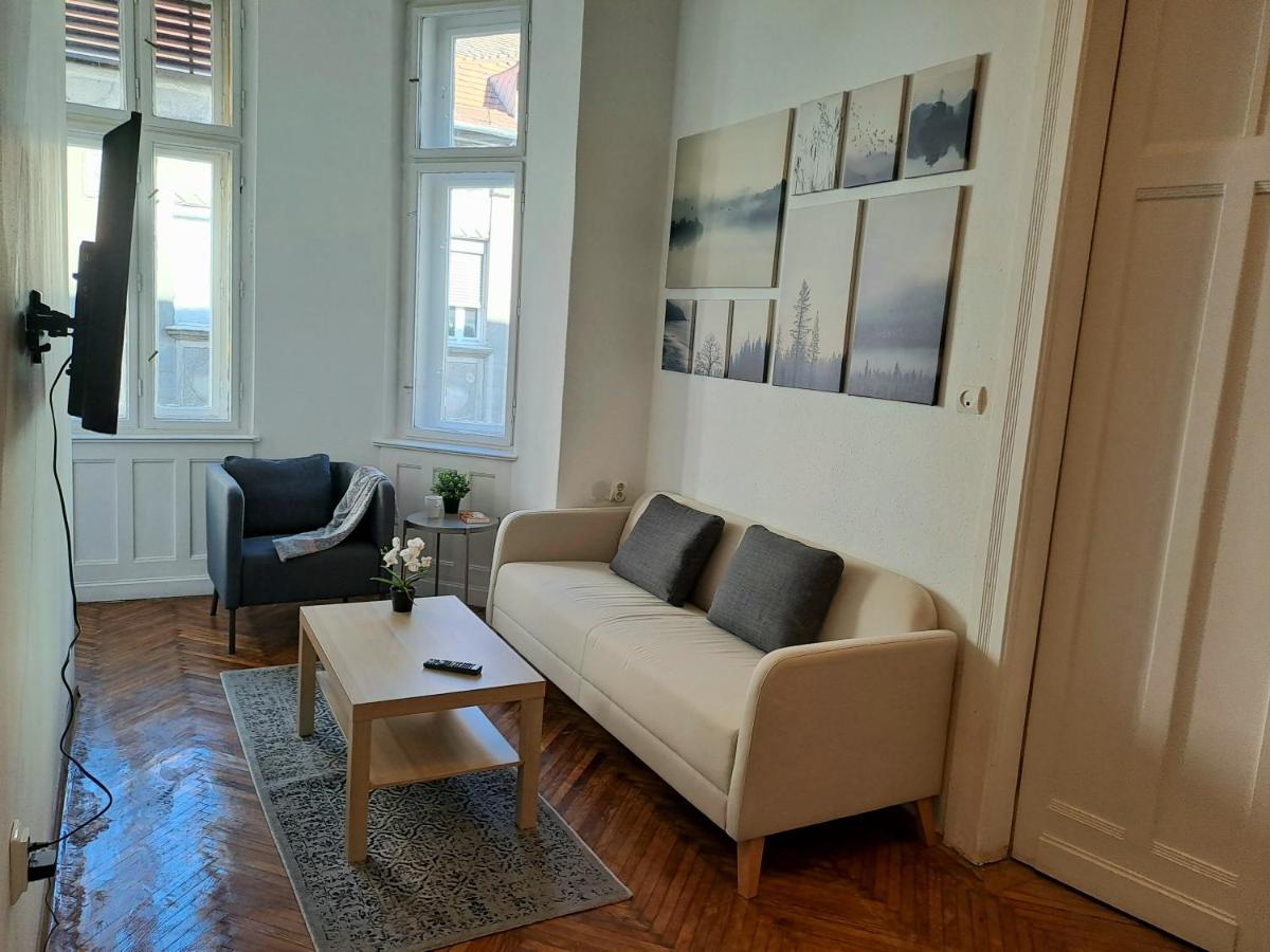 Emerald Apartment بودابست المظهر الخارجي الصورة
